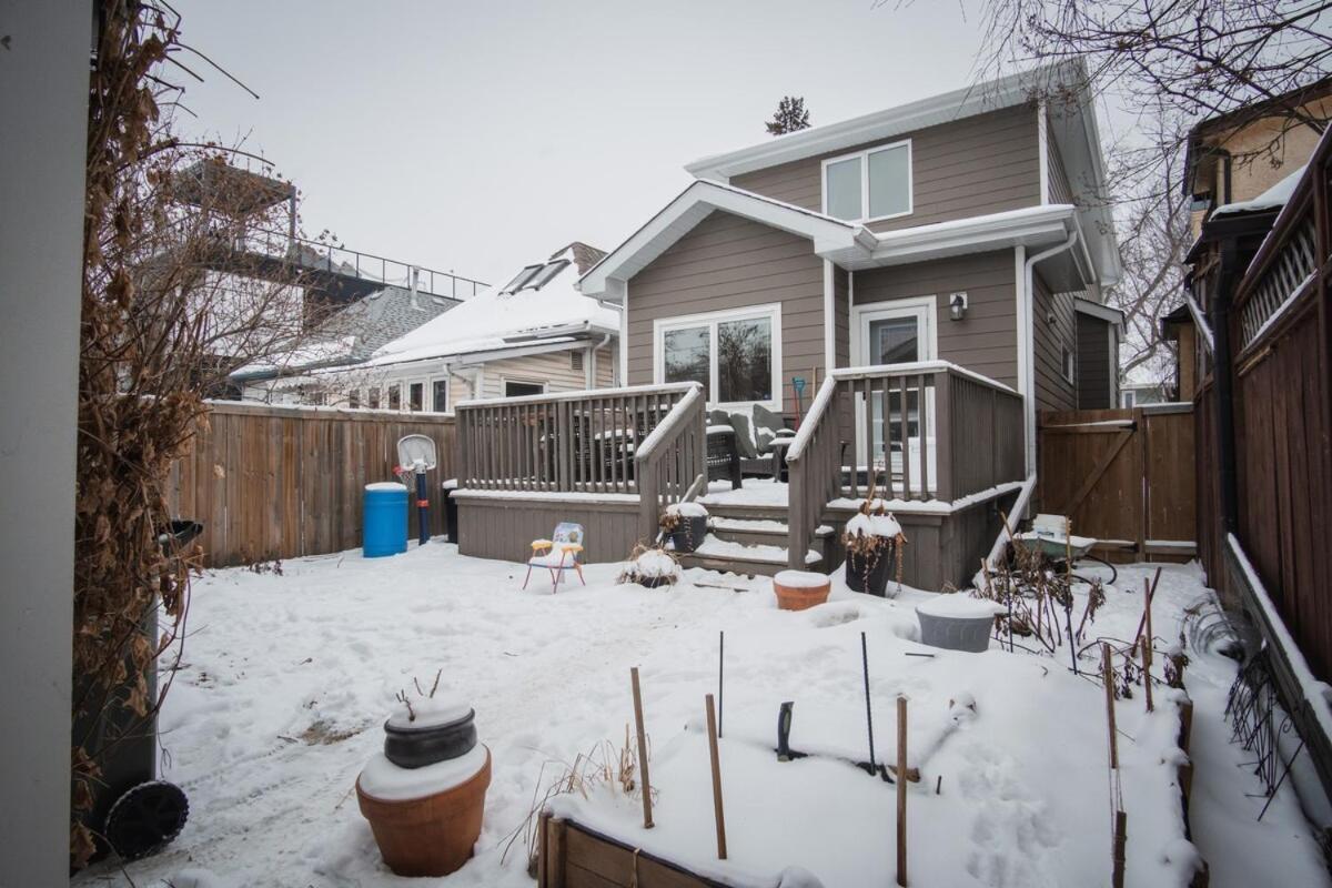 Downtown Kingbed 4br Fireplace Bikelane * Edmonton